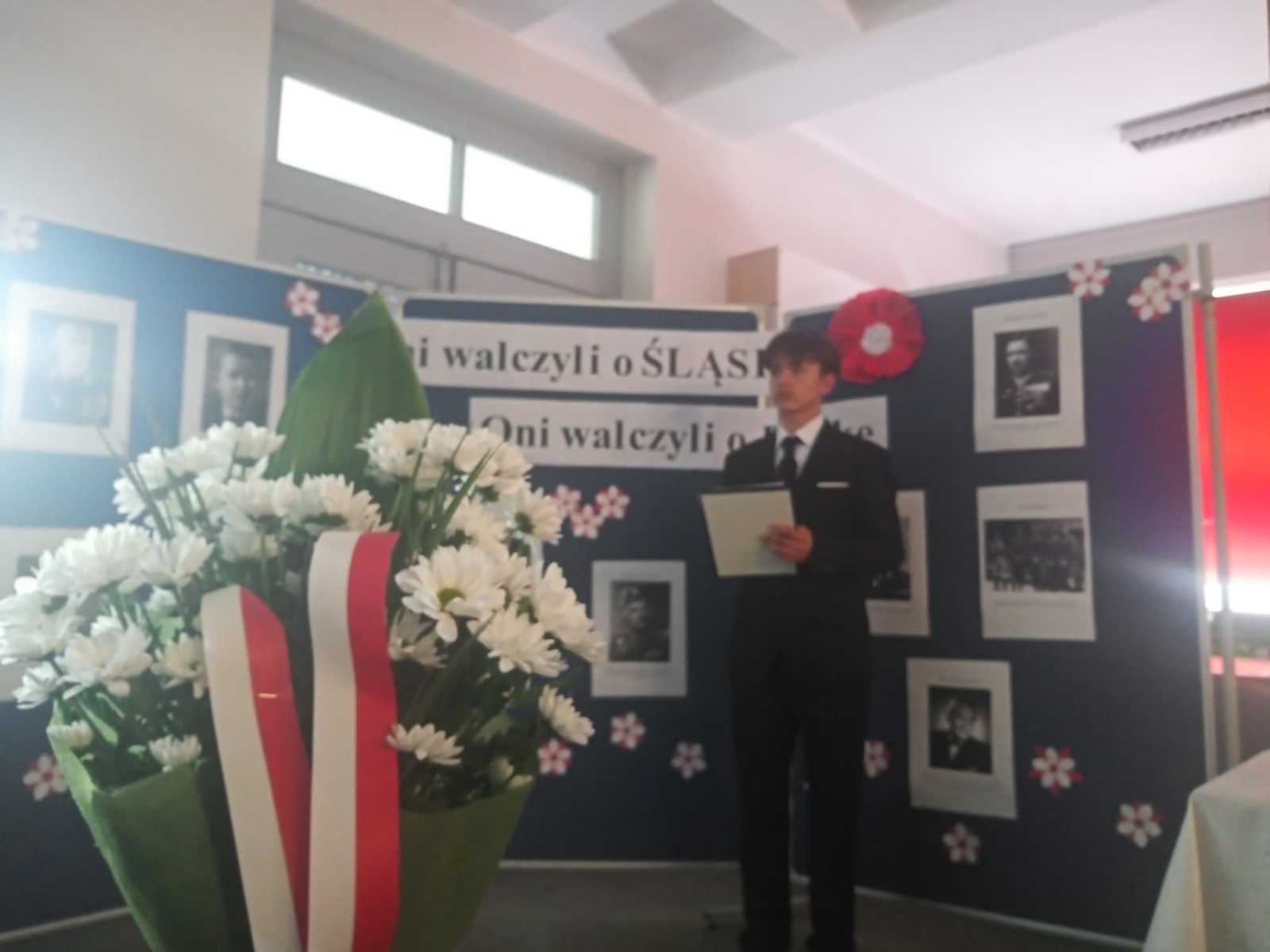 Uroczystości pod pomnikiem - 2026-05-07
